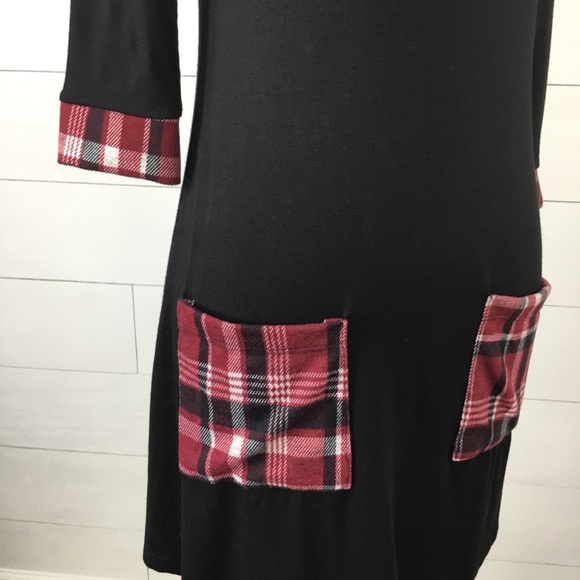 Style Addicts 3/4 sleeve black tunic with pockets - Picture 4 of 7